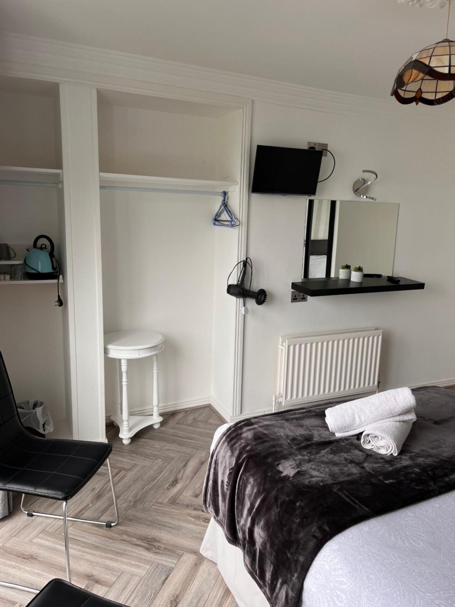Hotel The Light House à Galway Chambre photo